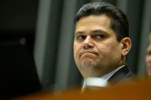 Sem ilusões, mas sem desistência: o alvo é Alcolumbre