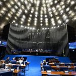 Senadores reafirmam resultado da eleição e criticam carta de Flávio