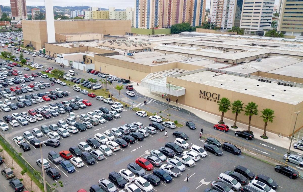 Shoppings do Alto Tietê têm mais de 80 vagas de emprego nesta terça-feira; veja lista