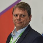 Tarcísio comenta carta de Flávio e diz que caminho é ‘respeitar o resultado das urnas’
