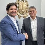 Tarcísio e do Prado já conversaram sobre Alesp; aliados veem manutenção de PL na presidência