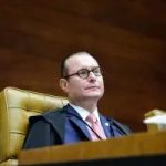 Totalização dos votos é pausada depois de decisão de Zanin