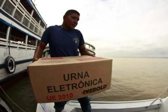 TRE do Pará começa a distribuir mais de 23 mil urnas eletrônicas para o segundo turno das eleições