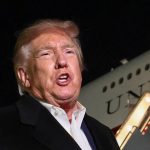 Trump diz que aprova ida de Flávio Bolsonaro aos EUA
