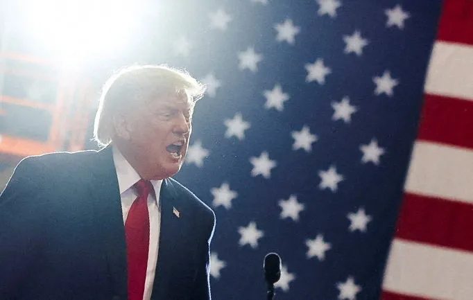 Trump diz que CEO da Google rejeitou pedido para renomear Oceano Atlântico para 'Oceano das Américas'