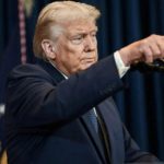 Trump tenta barrar certificação de eleição no Alasca