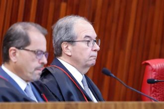 TSE dá 12h para Meta explicar alcance de perfil de Nikolas e fixa multa