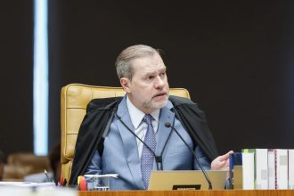 TSE deve regular meios de comunicação para evitar “ringue”, diz Toffoli