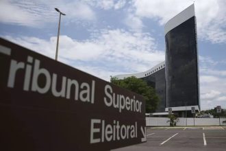 TSE nega que fiscais do PL tenham sido retirados de sala-cofre