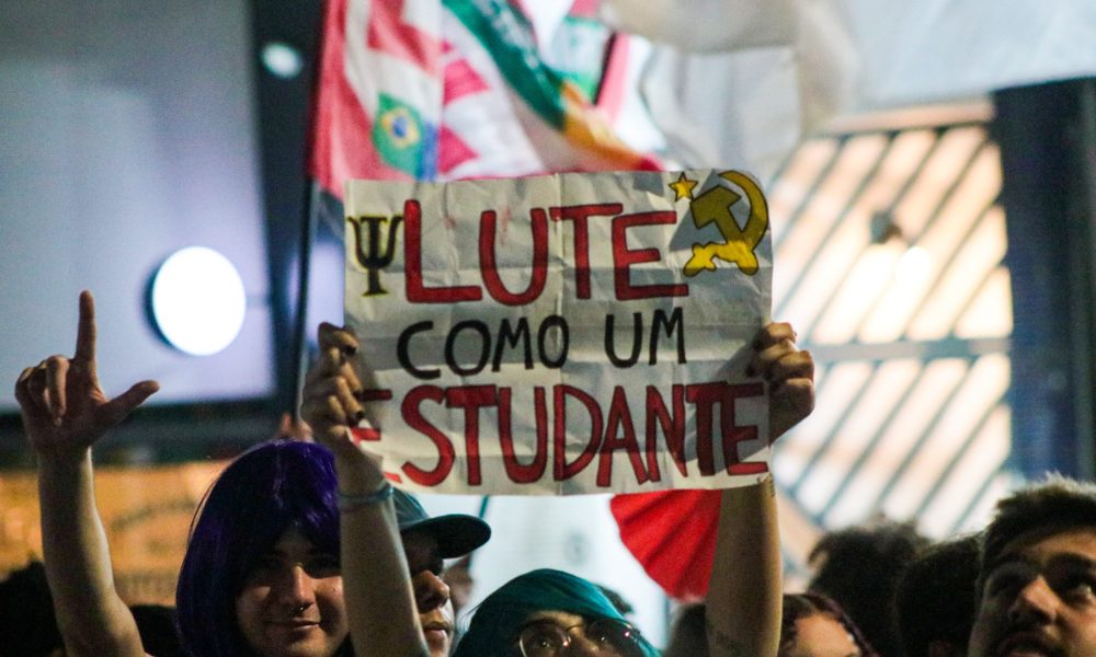 Universidades particulares proíbem atos pró-Lula e pró-Flávio por ‘segurança’