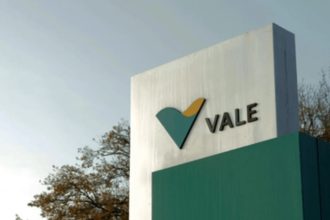 Vale lucra US$ 1,25 bi no 3º trimestre, queda anual de 53%