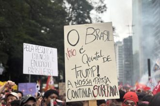 Veja imagens da av. Paulista lotada com ato a favor de Lula