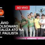 Veja imagens do ato de Flávio Bolsonaro na av. Paulista