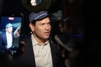 Veja vídeo de Rubio negando que governo dos EUA ajudou Flávio a fugir