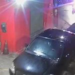 VÍDEO: motorista é detido após bater carro em outro durante tentativa de fuga na Bahia