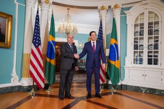 Viera se reúne com Marco Rubio nesta semana, após Trump não reconhecer resultado das eleições