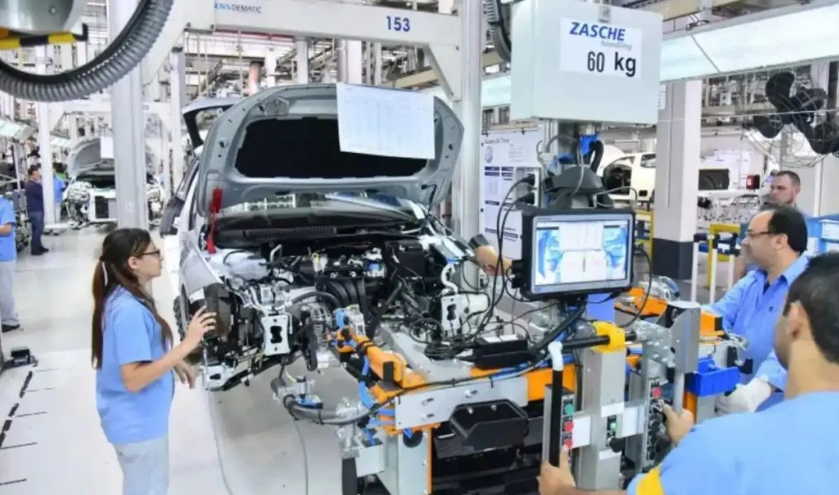 Volkswagen planeja congelar salários até 2030