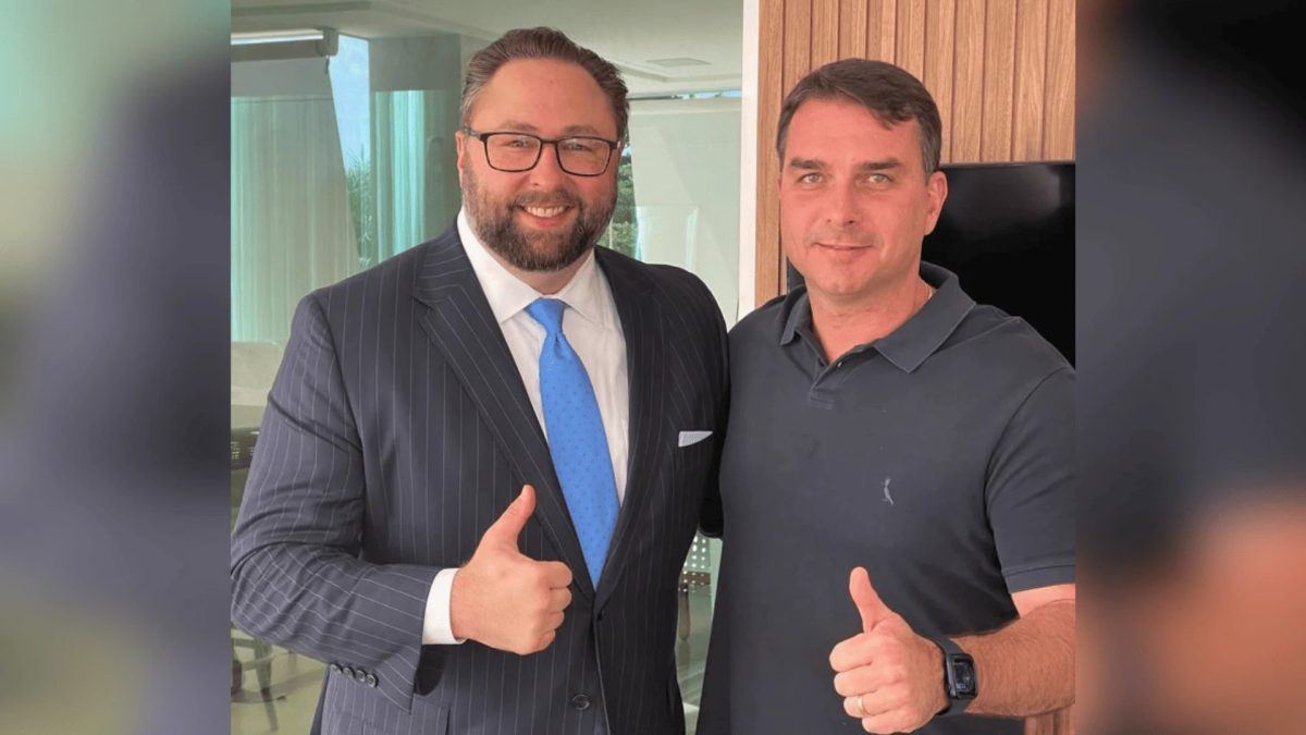 Voo da fuga de Flávio foi pago por intermediário a partir dos EUA