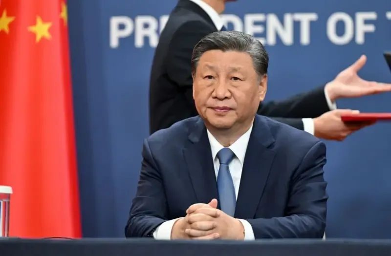 Xi promove expurgo no Partido Comunista da China e classifica corrupção como 'maior ameaça'