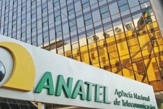 Zanin dá 48h para Anatel explicar falhas em acesso gratuito à Justiça Eleitoral