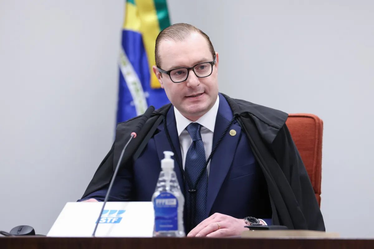 Zanin determina prorrogação do horário da votação até 19h