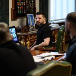 Zelensky denuncia uso de munição fragmentada em ataque da Rússia contra Kiev